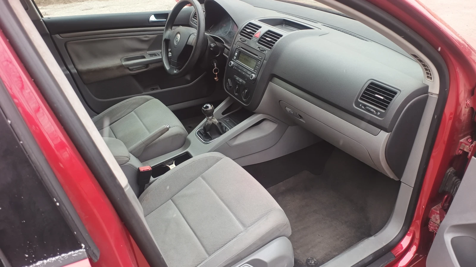 VW Golf 1.9 тди - изображение 7