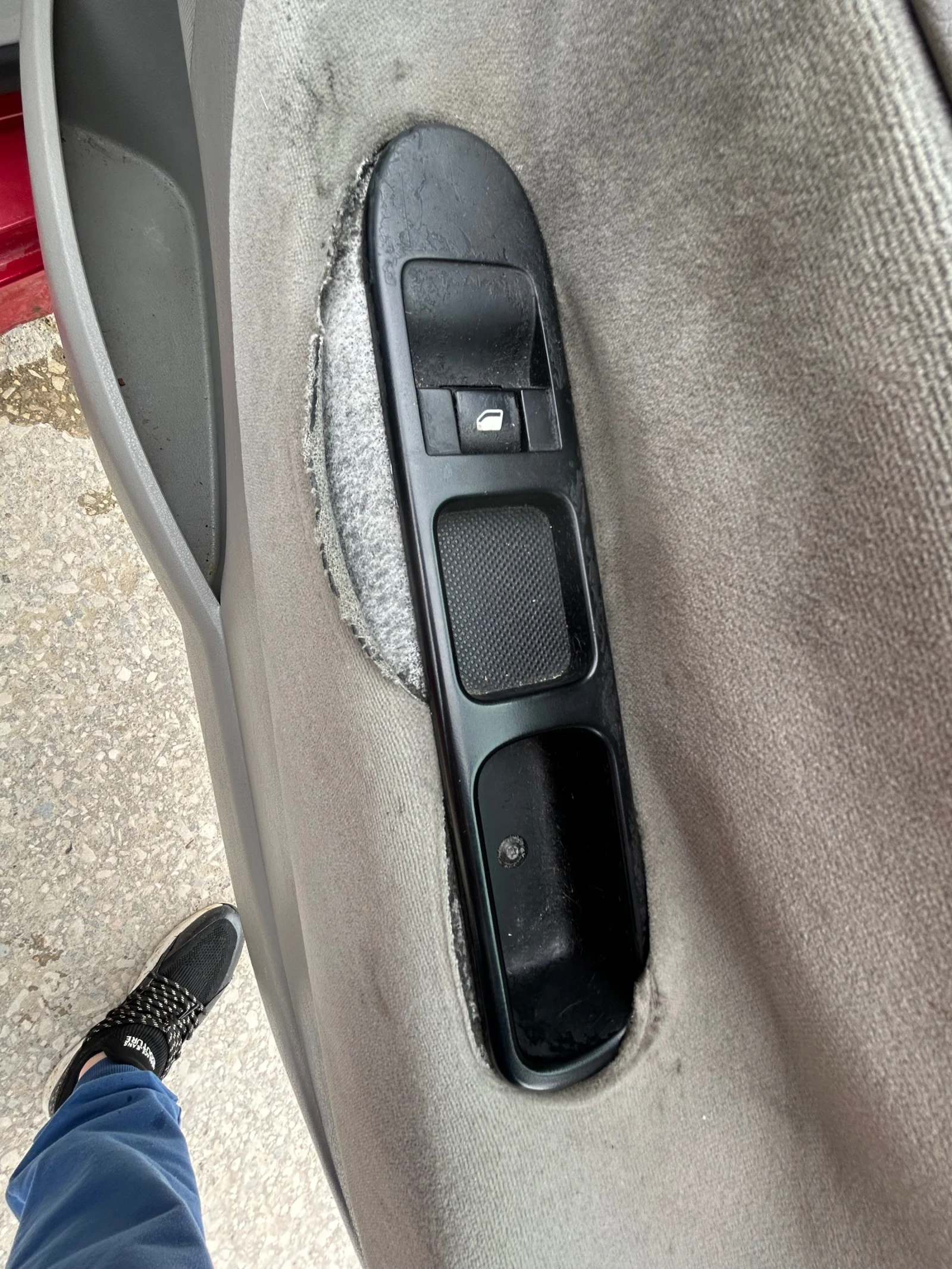 Peugeot 207, снимка 7 - Автомобили и джипове - 54039505