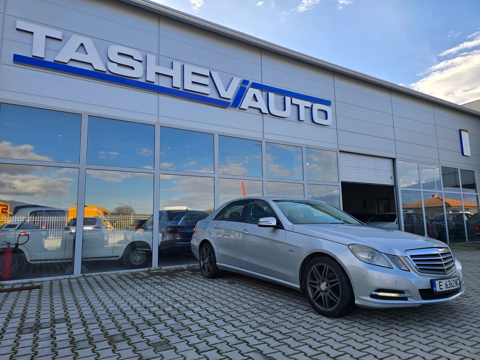 Mercedes-Benz E 220 CDi 