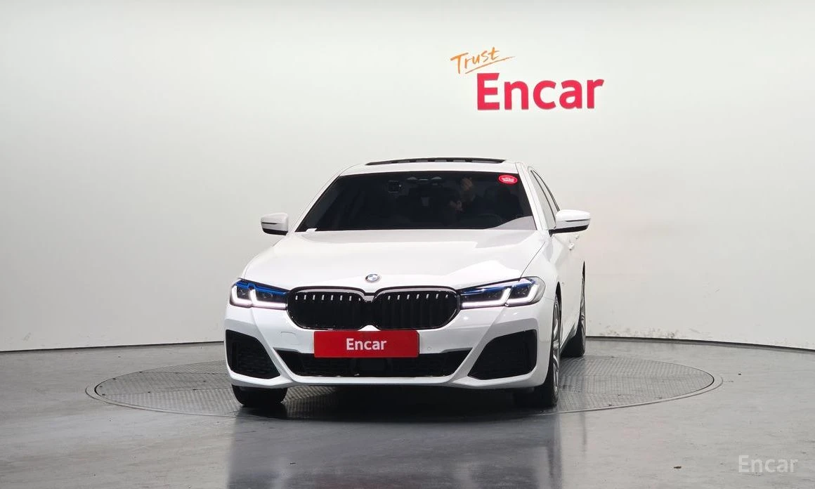 BMW 520 i Luxury* Face M-Pack* HEAD-UP* SUNROOF* DISTRONIC | Mobile.bg � ����������� 2