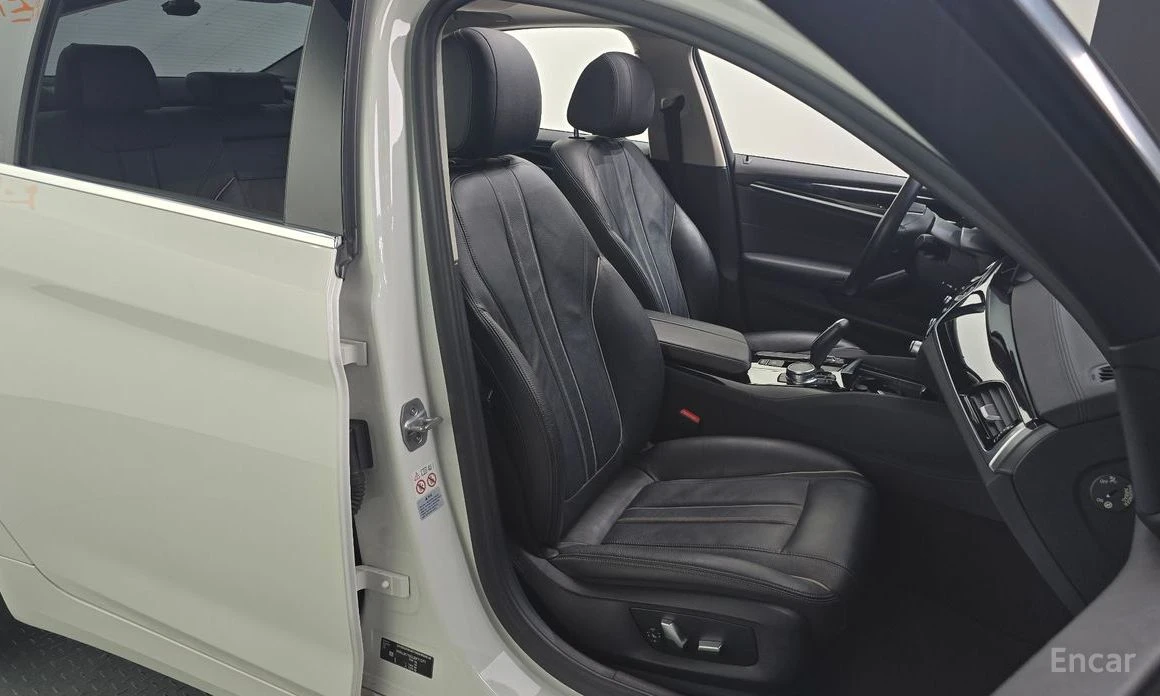 BMW 520 i Luxury* Face M-Pack* HEAD-UP* SUNROOF* DISTRONIC | Mobile.bg � ����������� 7