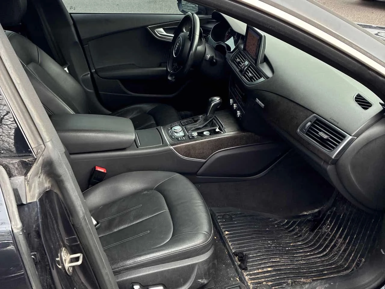 Audi A7 * 3.0T Progressiv * CARFAX * КЛИП НА МОТОРА * , снимка 11 - Автомобили и джипове - 54225381