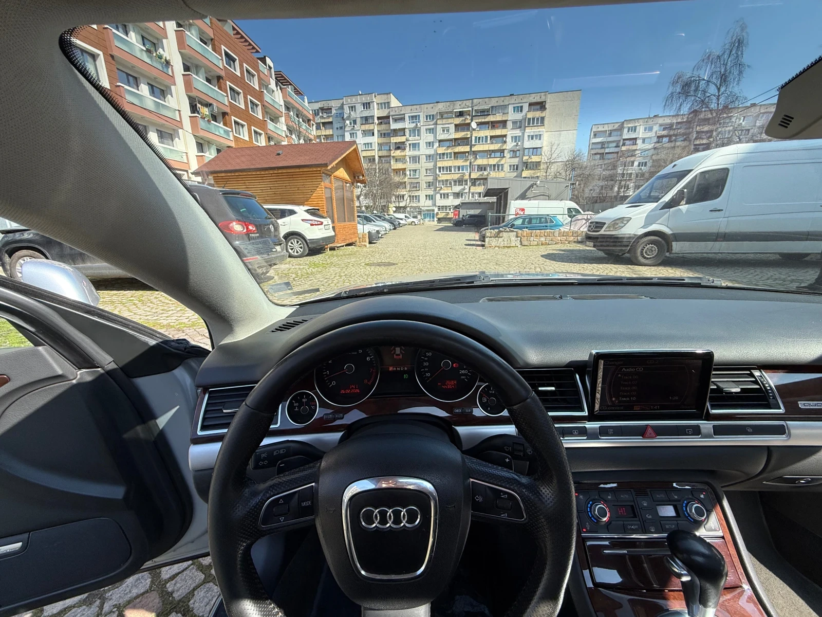 Audi A8 Обслужен ! с Газ-ИНЖ Фейс лифт Bose щтори, снимка 8 - Автомобили и джипове - 54697495