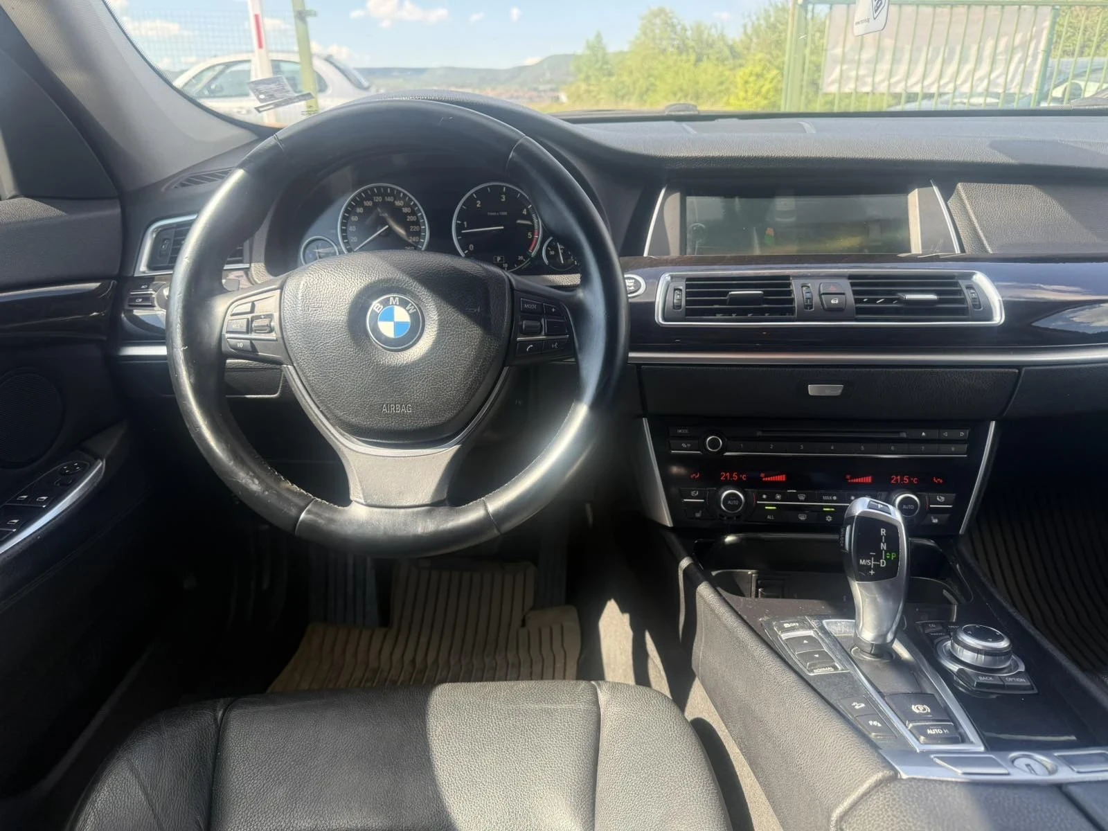 BMW 5 Gran Turismo 3.0d X DRIVE БАРТЕР ЛИЗИНГ, снимка 8 - Автомобили и джипове - 54705998