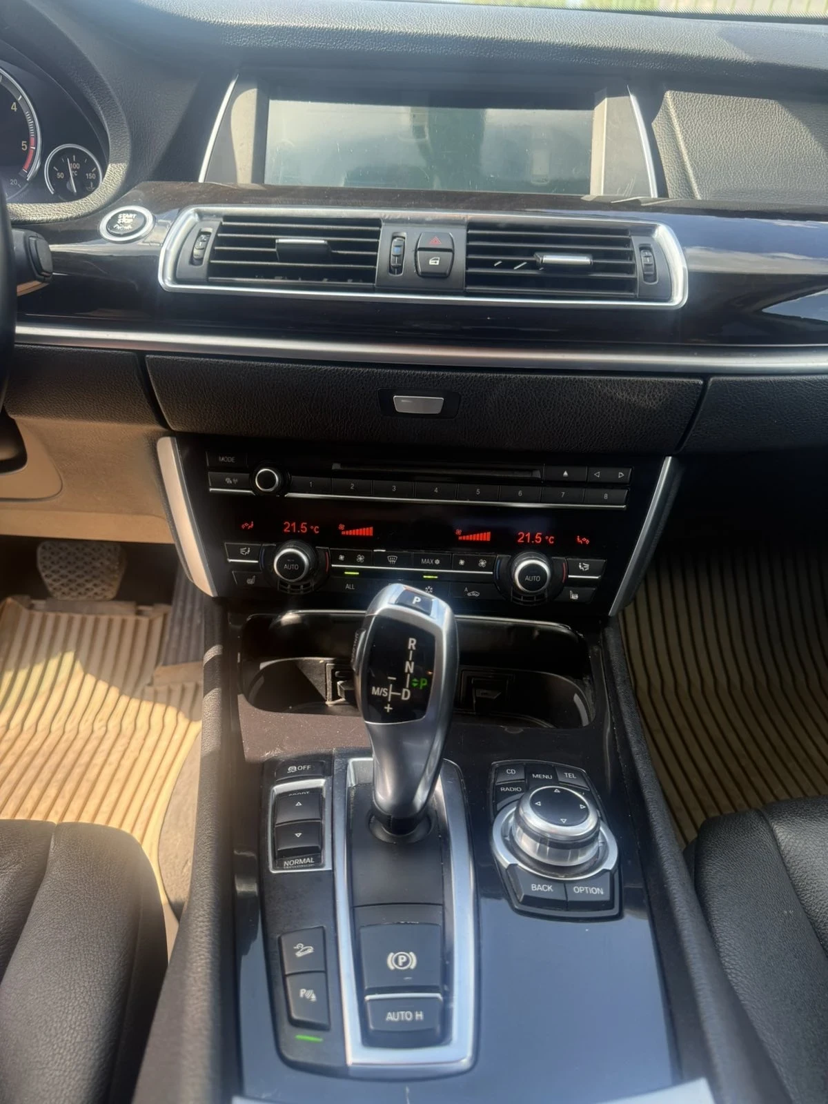 BMW 5 Gran Turismo 3.0d X DRIVE БАРТЕР ЛИЗИНГ, снимка 10 - Автомобили и джипове - 54705998