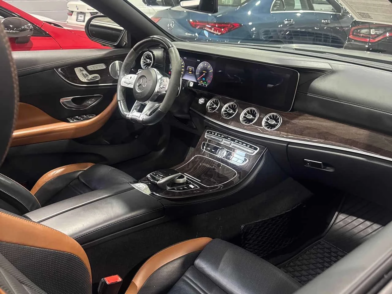 Mercedes-Benz E 53 AMG | DISTRONIC | BURMESTER | HUD | 360 | ОБДУХВАНЕ | , снимка 13 - Автомобили и джипове - 54805038