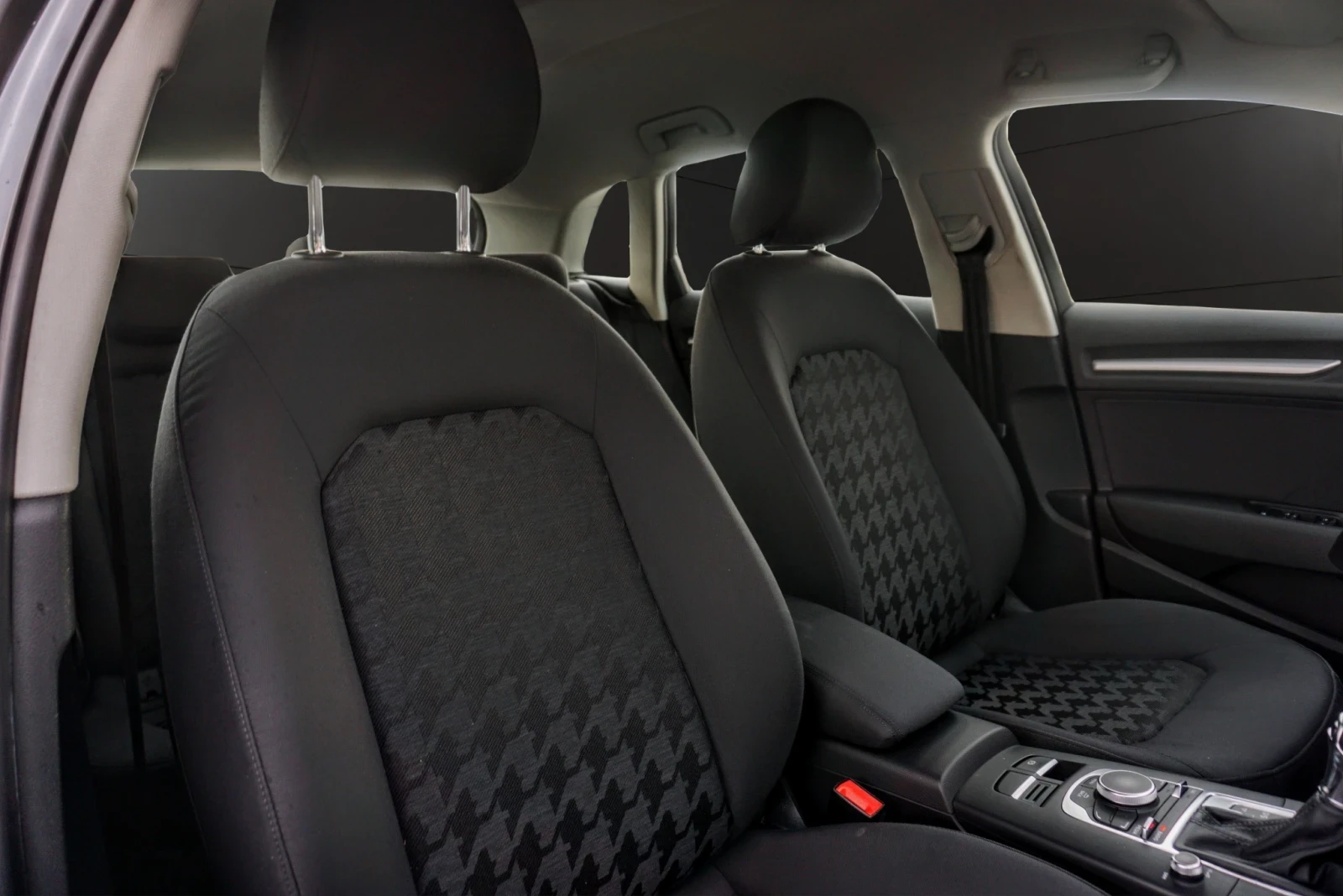Audi A3 Sportback 1.6TDI AMBITION S-TRONIC | Mobile.bg � ����������� 13