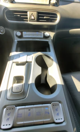 Hyundai Kona 64kWh / 100% SOH / Full, снимка 8