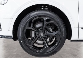 Bentley Bentayga V8 = Styling Specification = Гаранция - 455000 лв. / 232637.81 € - 17804704 4