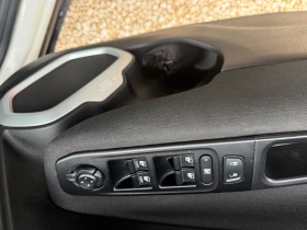 Jeep Renegade Газ-Бензин, снимка 14 - Автомобили и джипове - 53194166