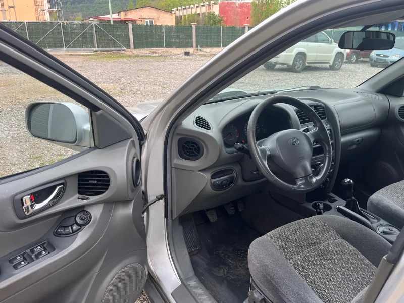 Hyundai Santa fe 2.0CRDI 4x4 климатик 170хил км, снимка 7 - Автомобили и джипове - 49938484