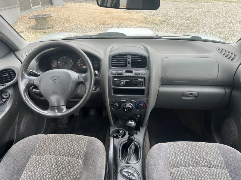 Hyundai Santa fe 2.0CRDI 4x4 климатик 170хил км, снимка 9 - Автомобили и джипове - 49938484