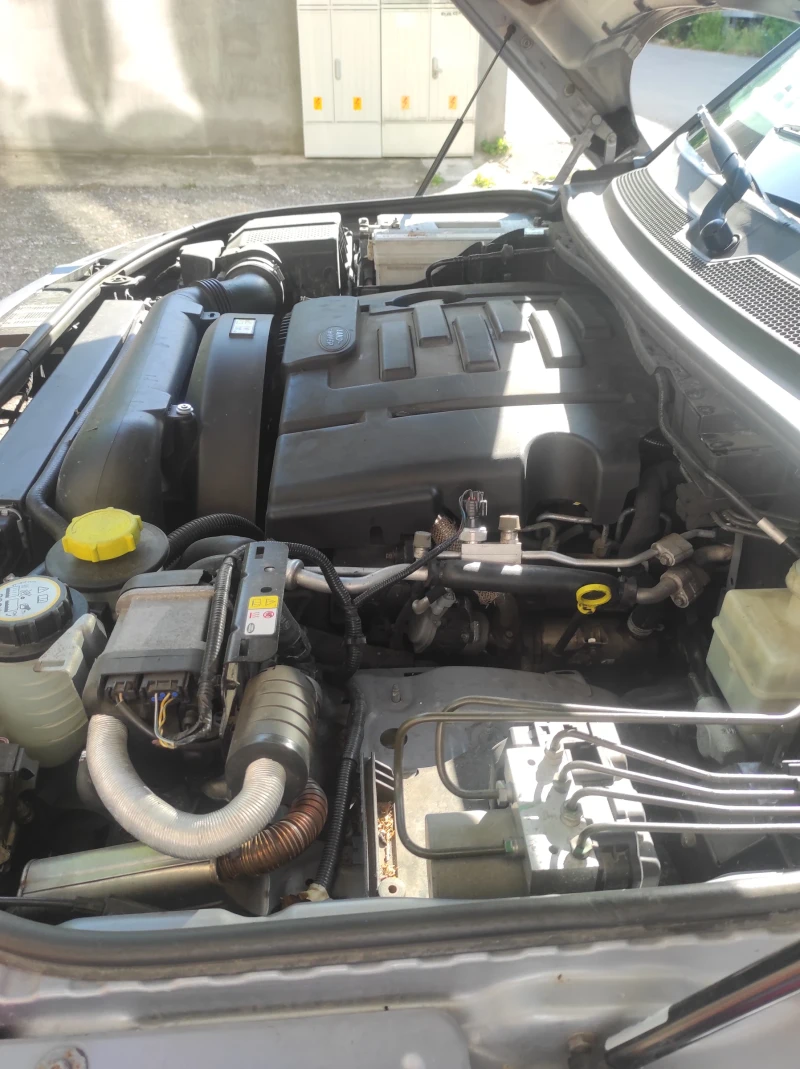 Land Rover Discovery 3, снимка 14 - Автомобили и джипове - 52339704