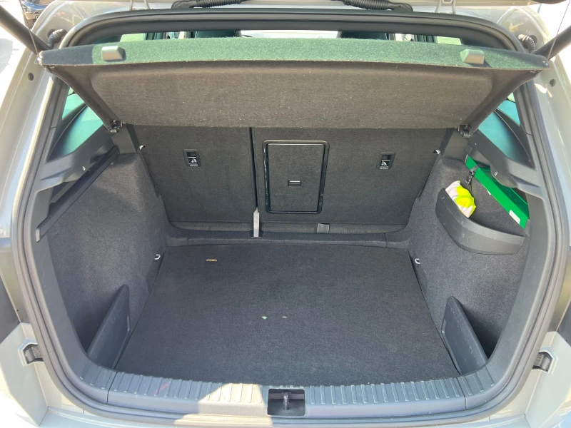 Skoda Karoq 2.0 TDI* Sport Line* Full* , снимка 17 - Автомобили и джипове - 51700341