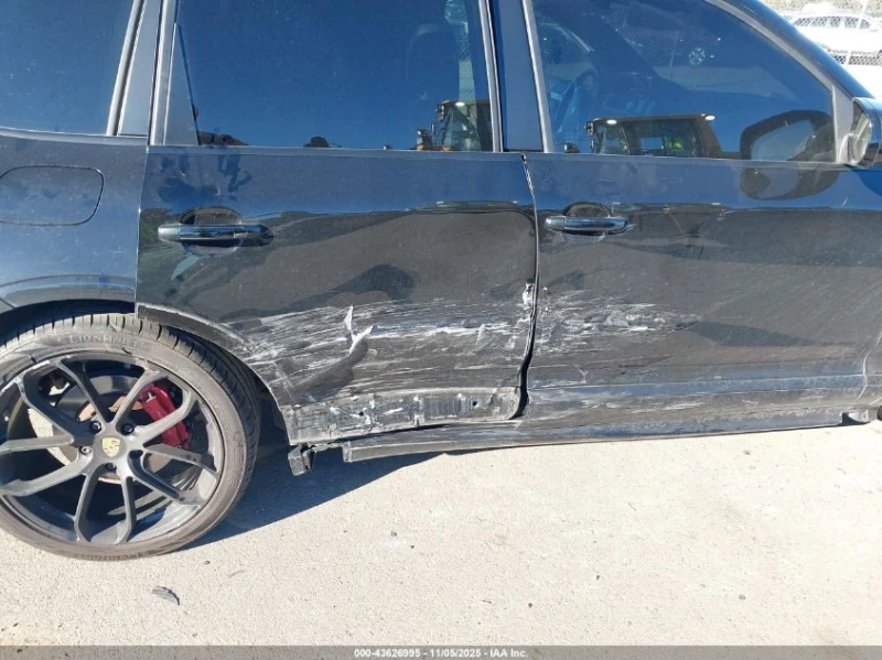 Porsche Cayenne GTS 4.8L V8 405кс * Възможност за Лизинг* , снимка 6 - Автомобили и джипове - 53342963