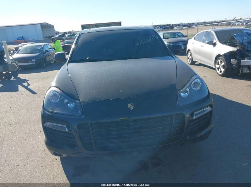 Porsche Cayenne GTS 4.8L V8 405кс * Възможност за Лизинг* , снимка 11 - Автомобили и джипове - 53342963