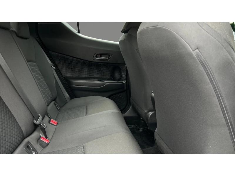Toyota C-HR Месечна вноска от 373  , снимка 7 - Автомобили и джипове - 53457160