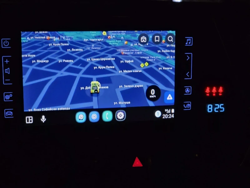 Toyota C-HR, снимка 8 - Автомобили и джипове - 53581316