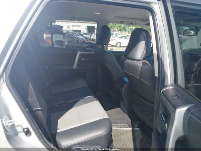 Toyota 4runner 4.0* V6* PREMIUM* ПОДГРЕВ* КАМЕРА* КЕЙЛЕС*  - изображение 10