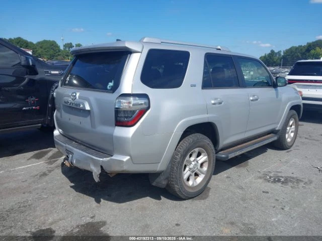 Toyota 4runner 4.0* V6* PREMIUM* ПОДГРЕВ* КАМЕРА* КЕЙЛЕС*  - изображение 2