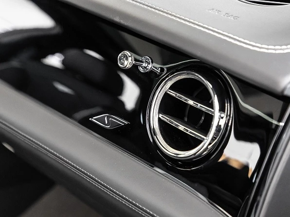 Bentley Bentayga V8 = Styling Specification = Гаранция, снимка 10 - Автомобили и джипове - 52883253