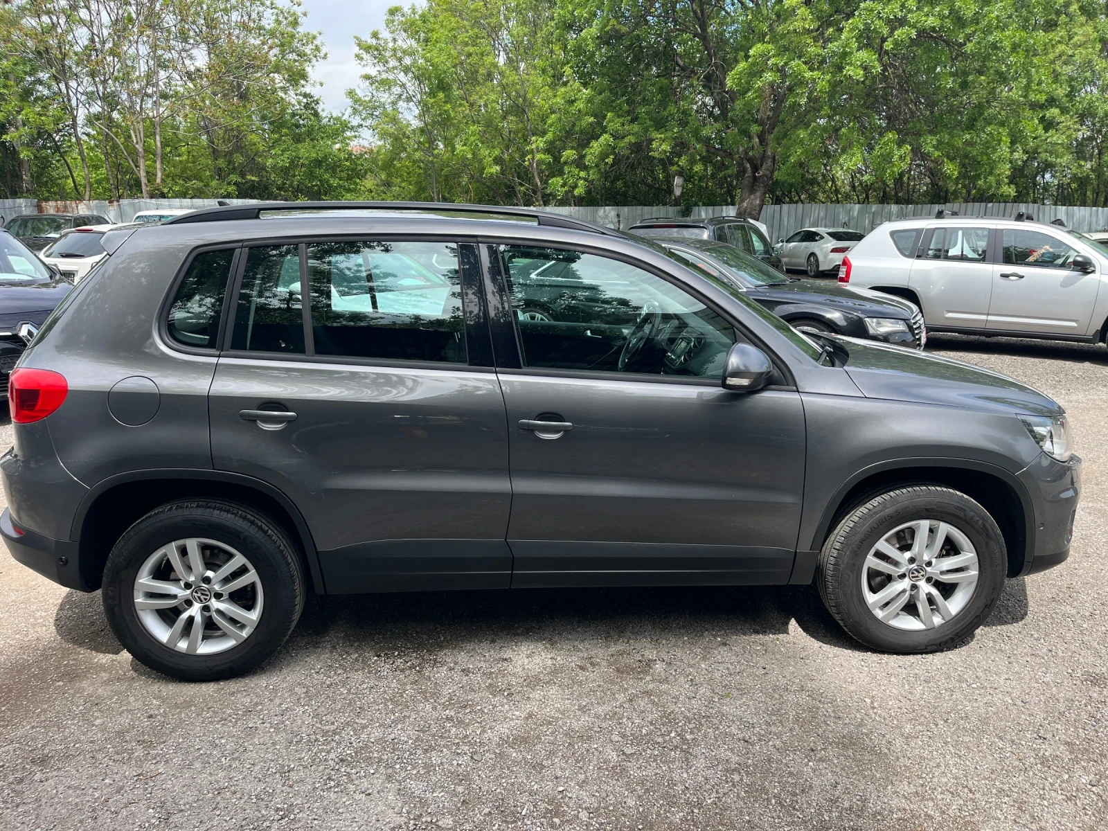 VW Tiguan 1.4TSI 160hp Track & Field  4x4 - изображение 6