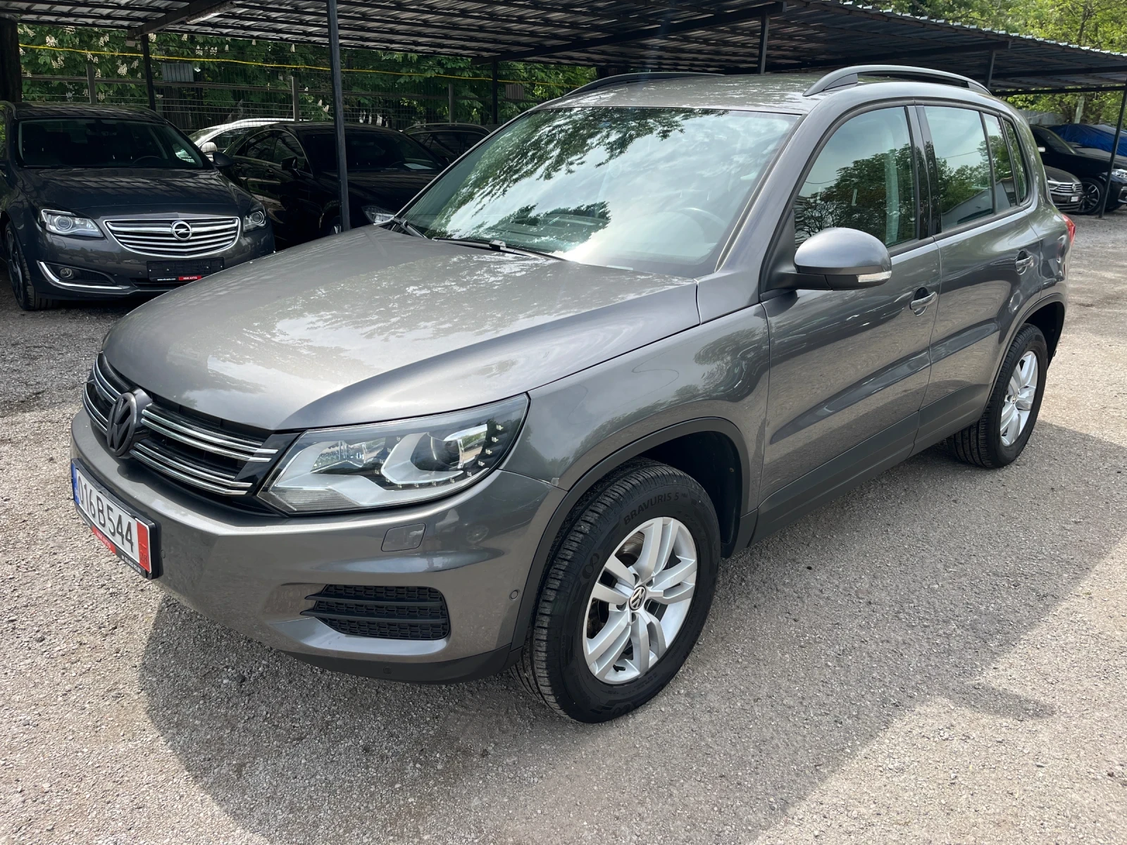 VW Tiguan 1.4TSI 160hp Track & Field  4x4 - изображение 3