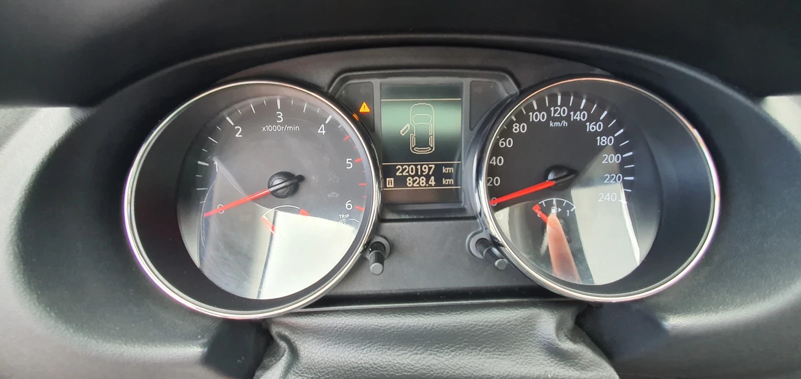 Nissan Qashqai 2.0 DCI 4WD  TEKNA, FULL - изображение 10
