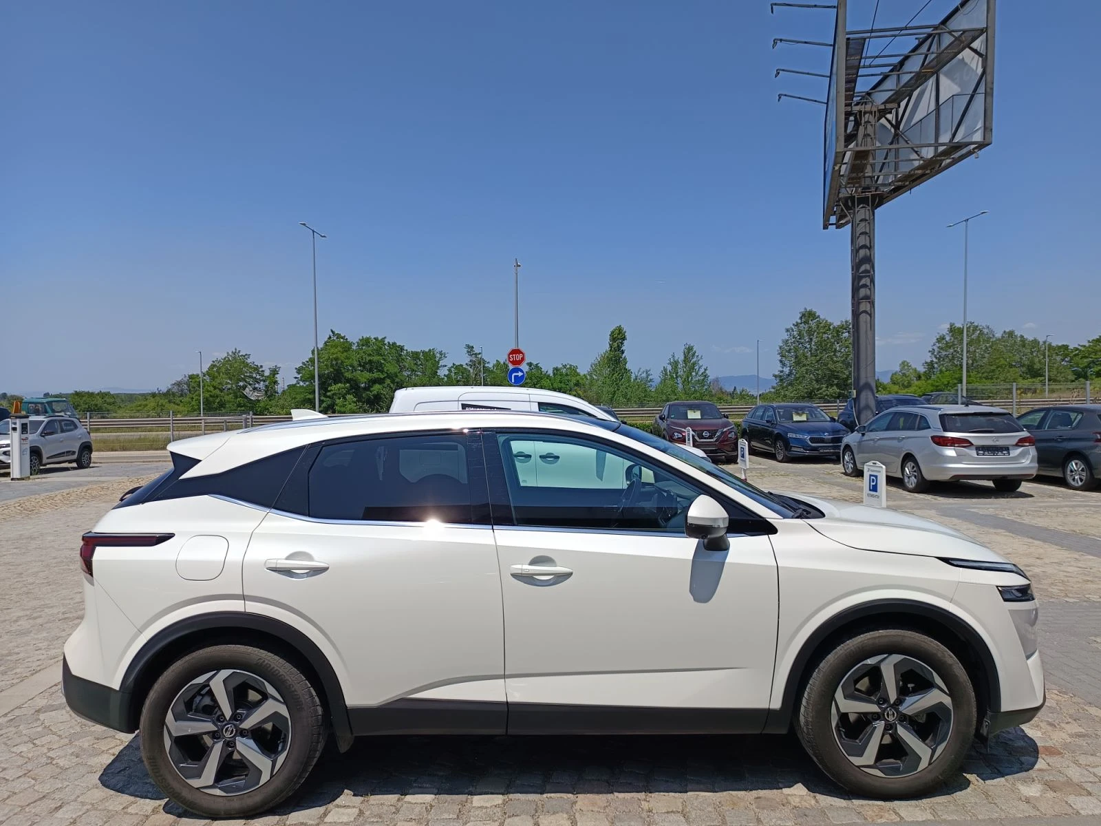 Nissan Qashqai 1.3 DiG-T /CVT 156к.с/ N-Connecta/4x4 - изображение 4