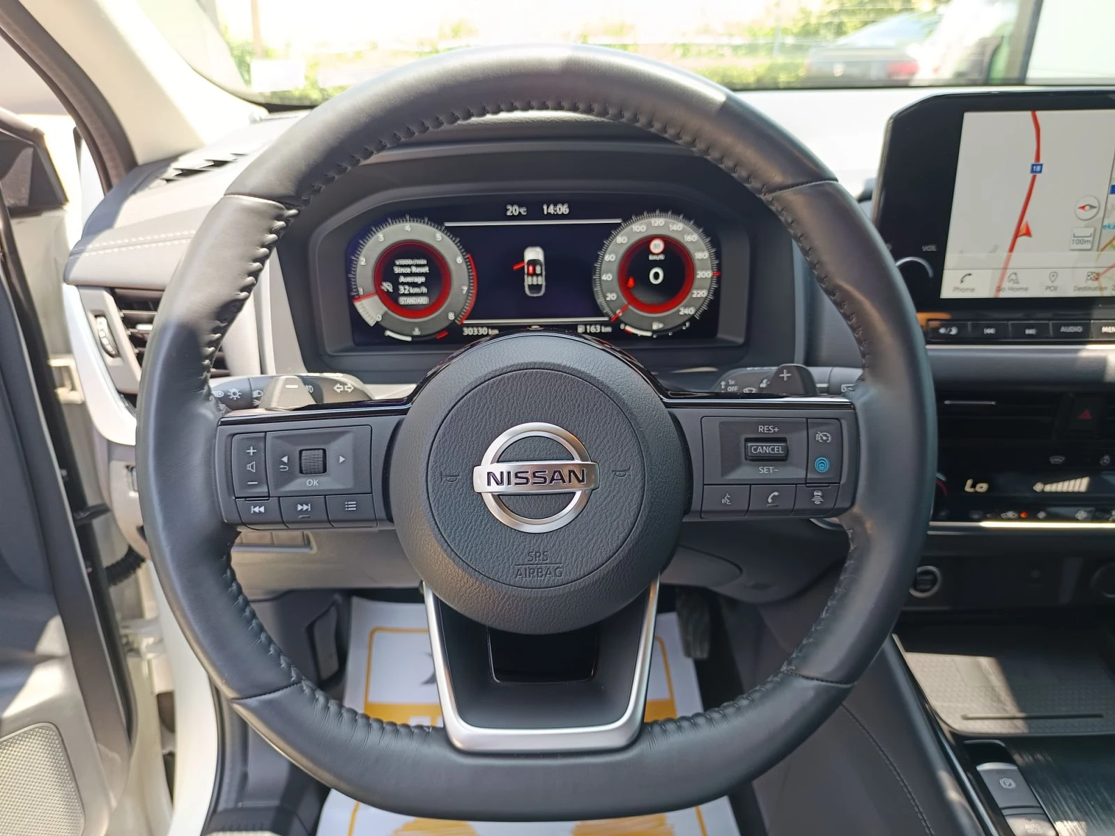 Nissan Qashqai 1.3 DiG-T /CVT 156к.с/ N-Connecta/4x4 - изображение 10