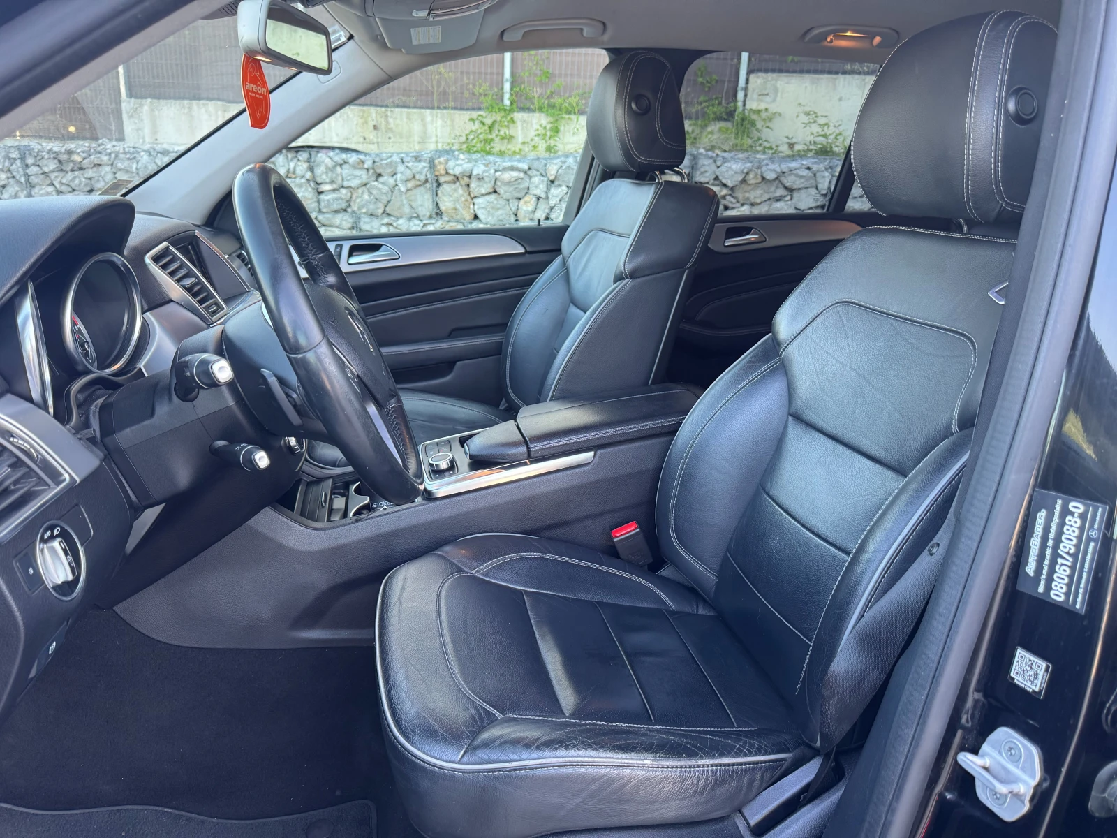 Mercedes-Benz ML 350 3.0/BLUETEC/258HP/7G-TRONIC/DISTRONIC/ECO/LED - изображение 6