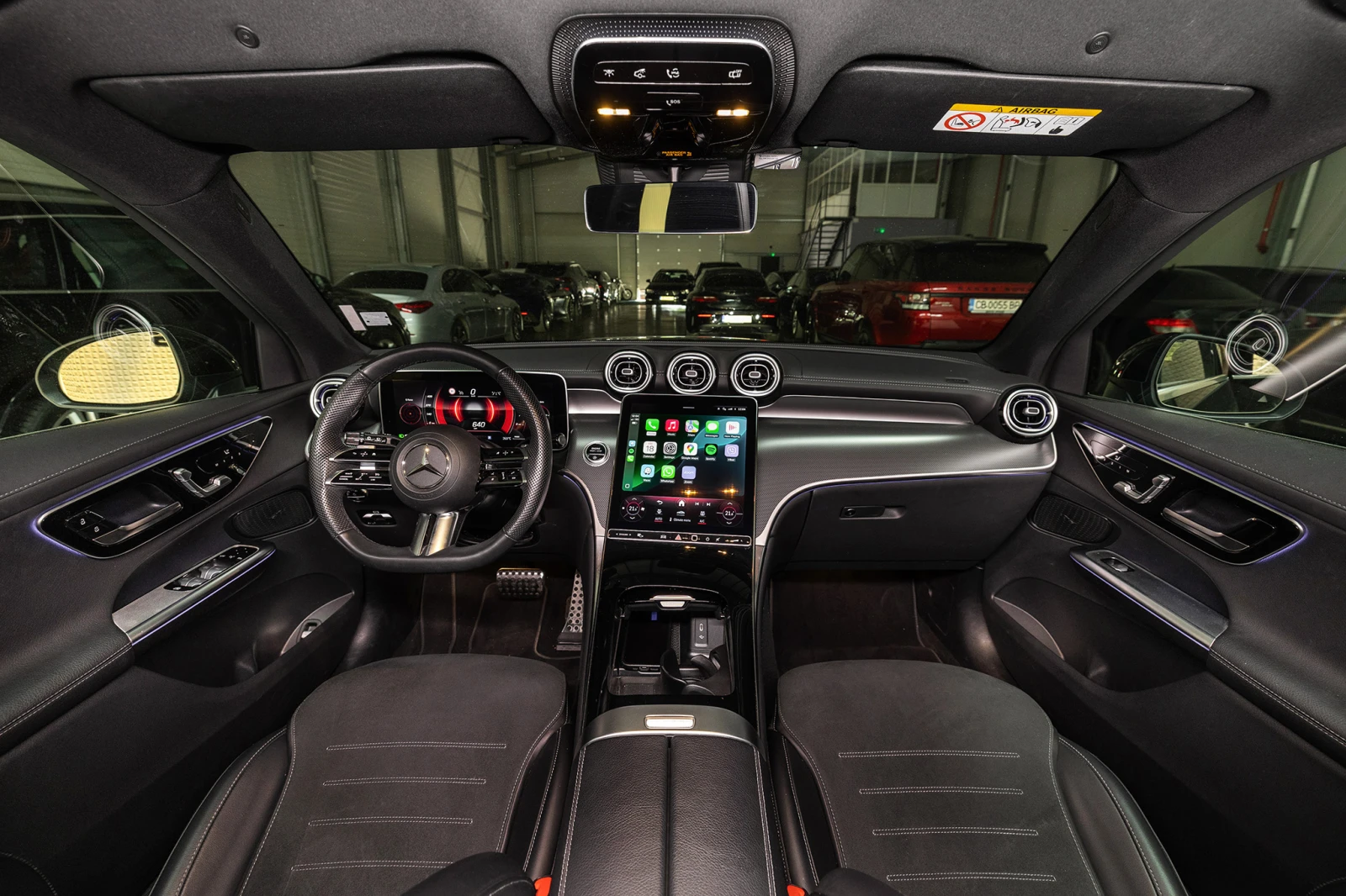 Mercedes-Benz GLC 300 * 4MATIC * LED MULTIBEAM * 360  CAMERA * 1 СОБСТВЕ - изображение 9