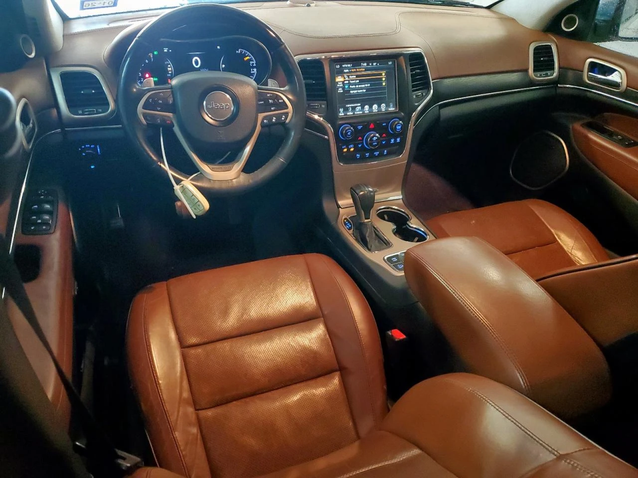Jeep Grand cherokee SUMMIT 5.7 HEMI Обдух* HARMAN/KARDON* 8ZF* Въздух* - изображение 8