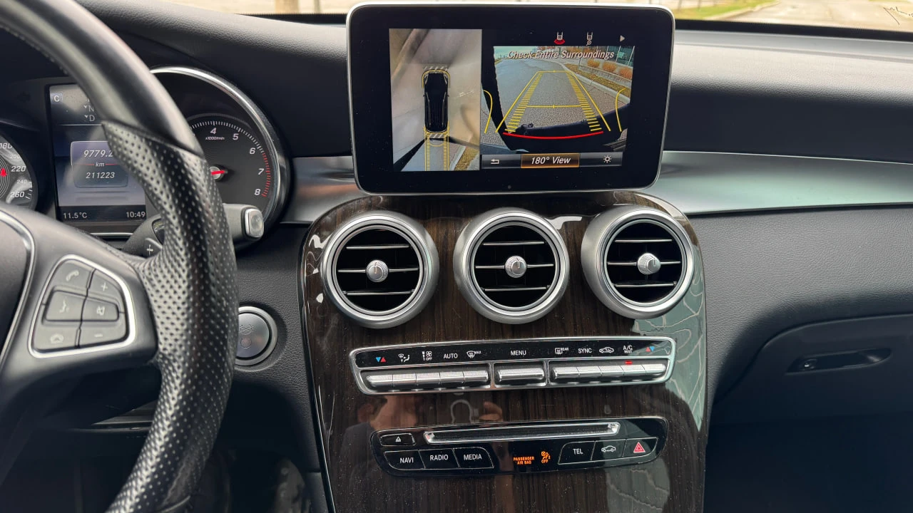 Mercedes-Benz GLC 300 * АВТО КРЕДИТ* ЦЕНА ДО БГ * СЕРВИЗНА ИСТОРИЯ *  - изображение 9