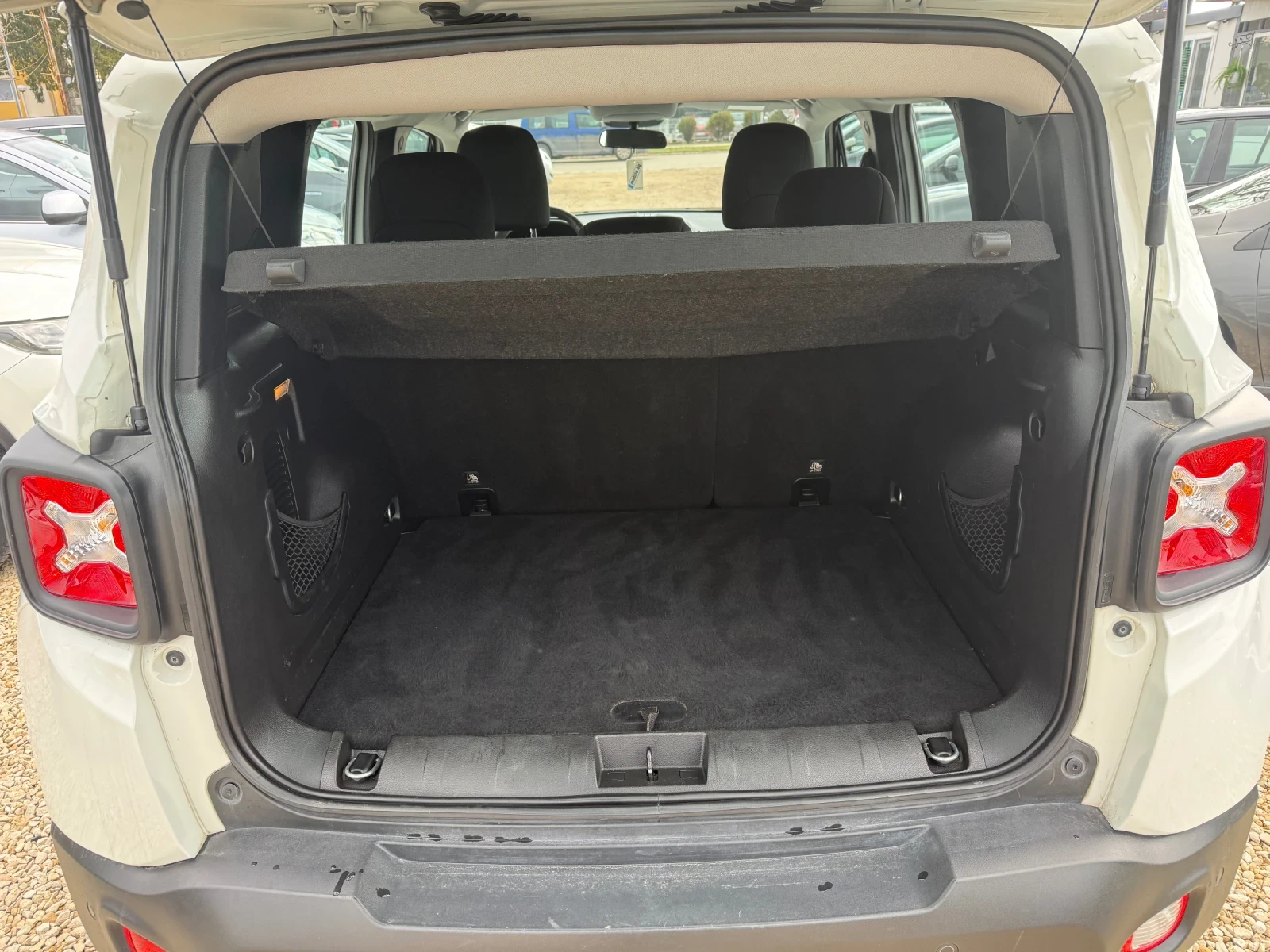 Jeep Renegade ���-������ | Mobile.bg � ����������� 12