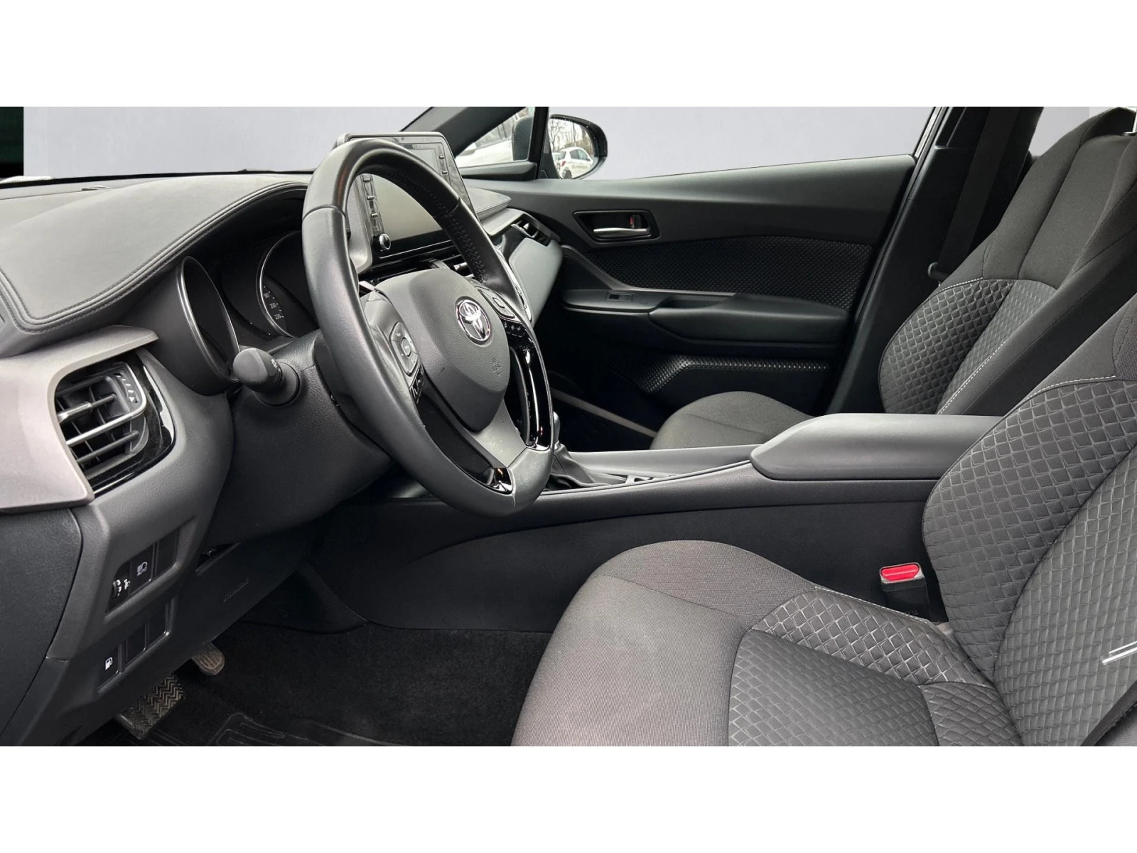 Toyota C-HR ������� ������ �� 373   | Mobile.bg � ����������� 12