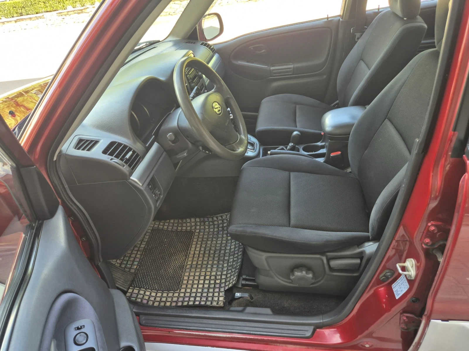 Suzuki Grand vitara Джип, снимка 7 - Автомобили и джипове - 55092736
