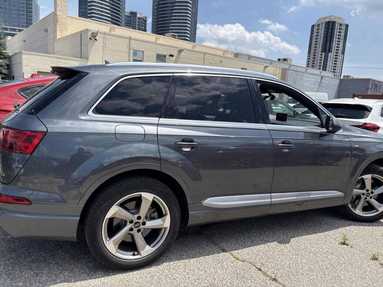 Audi Q7 Technik* S-line* Подгрев* Обдух* Пано* 360* Bose* , снимка 4 - Автомобили и джипове - 55271607