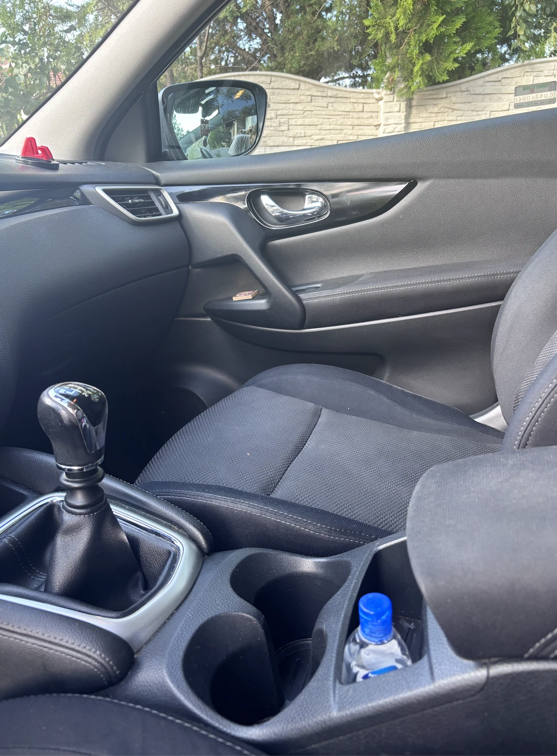 Nissan Qashqai 1.5 dCi 110 к. с., снимка 8 - Автомобили и джипове - 55576184