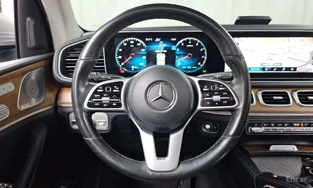 Mercedes-Benz GLE 450 * HEAD UP * МАСАЖИ * ОБДУХВАНЕ * ФИКСИРАНА ЦЕНА * , снимка 14 - Автомобили и джипове - 56225034