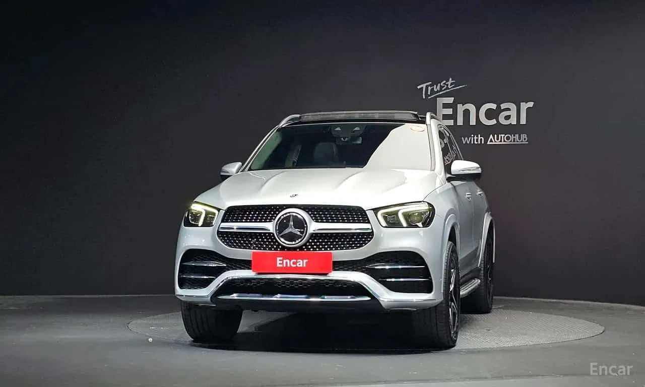 Mercedes-Benz GLE 450 * HEAD UP * МАСАЖИ * ОБДУХВАНЕ * ФИКСИРАНА ЦЕНА * , снимка 3 - Автомобили и джипове - 56225034