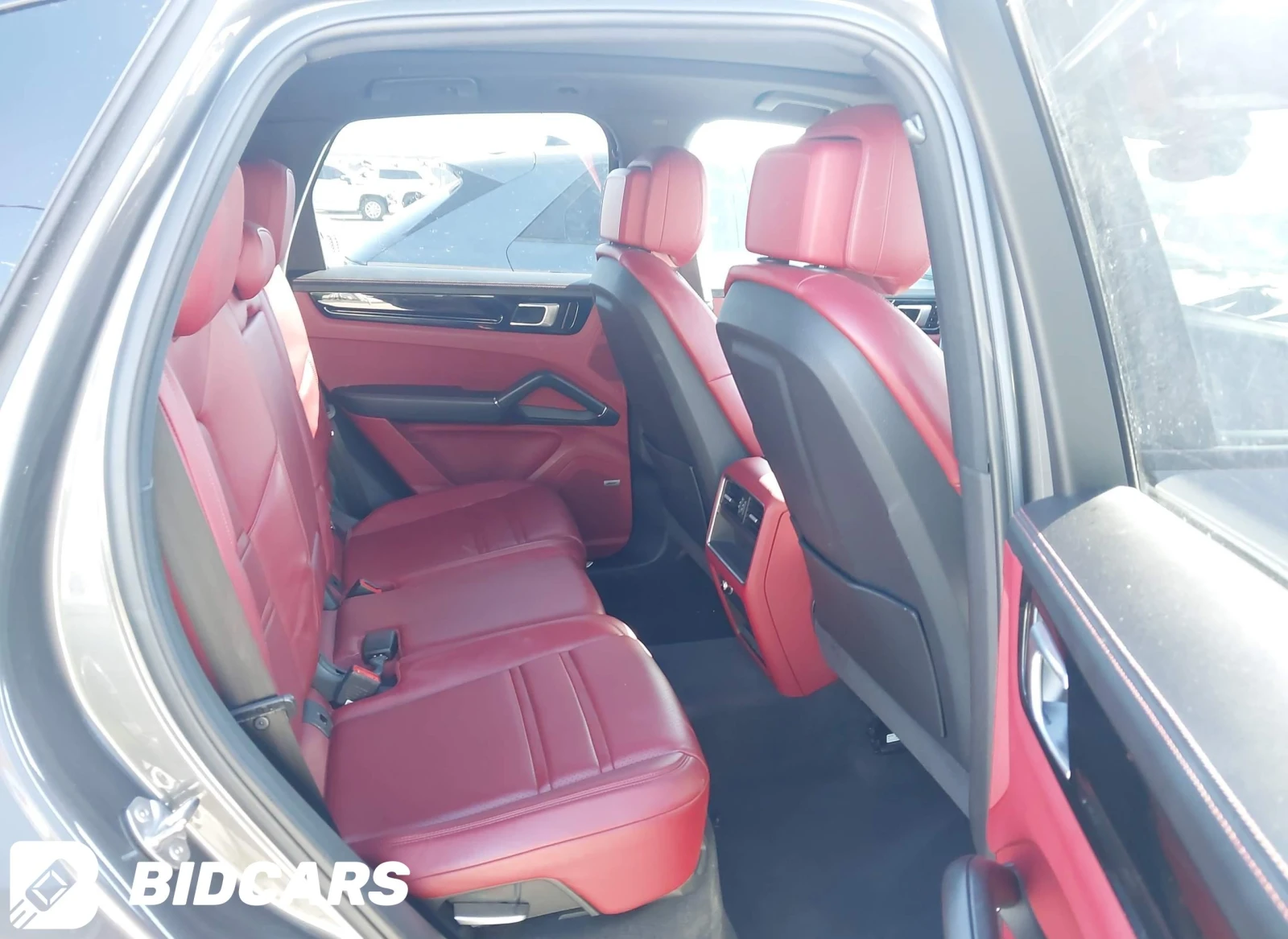 Porsche Cayenne ДИСТРОНИК* ПАНОРАМА* , снимка 12 - Автомобили и джипове - 56519696