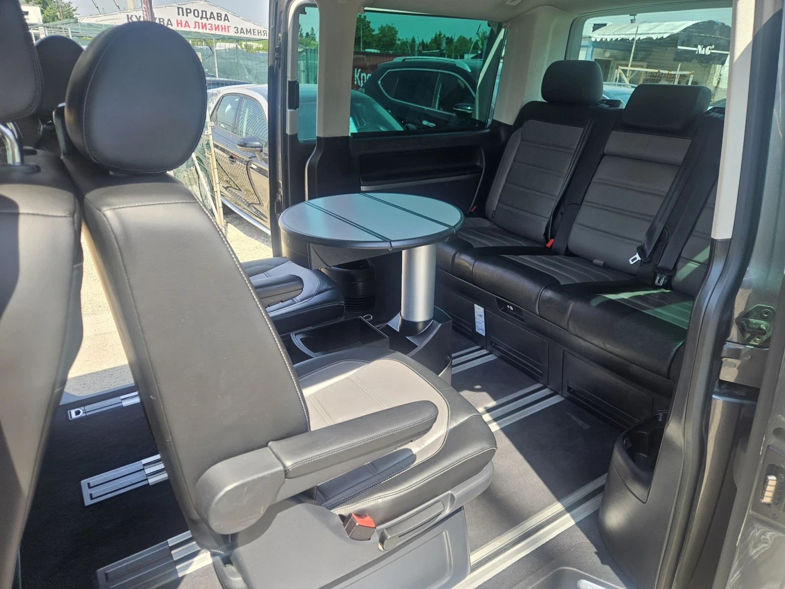VW Multivan 2.0 tdi  200 k.c. MULTIVAN -  HIGHLINE, снимка 12 - Бусове и автобуси - 54818880