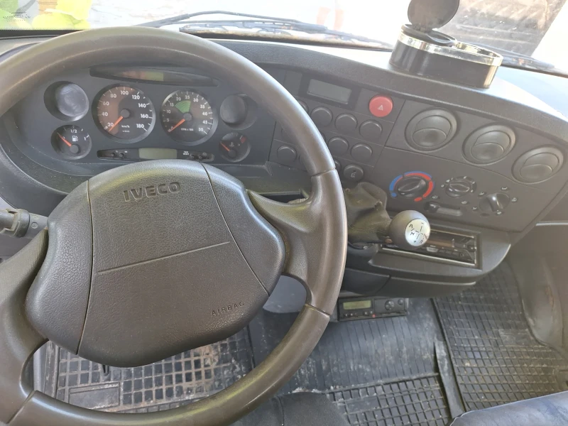 Iveco Daily, снимка 12 - Камиони - 52576607