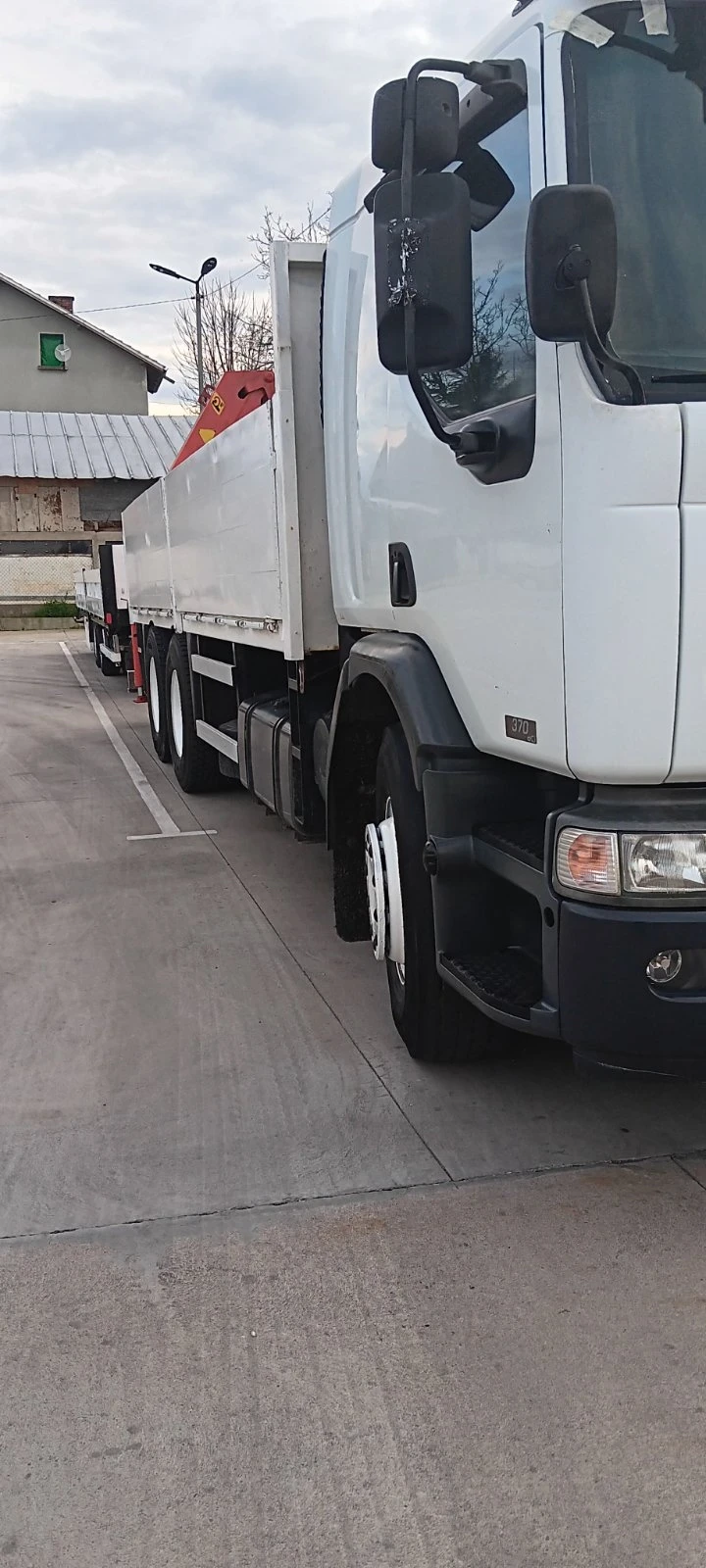 Renault Premium