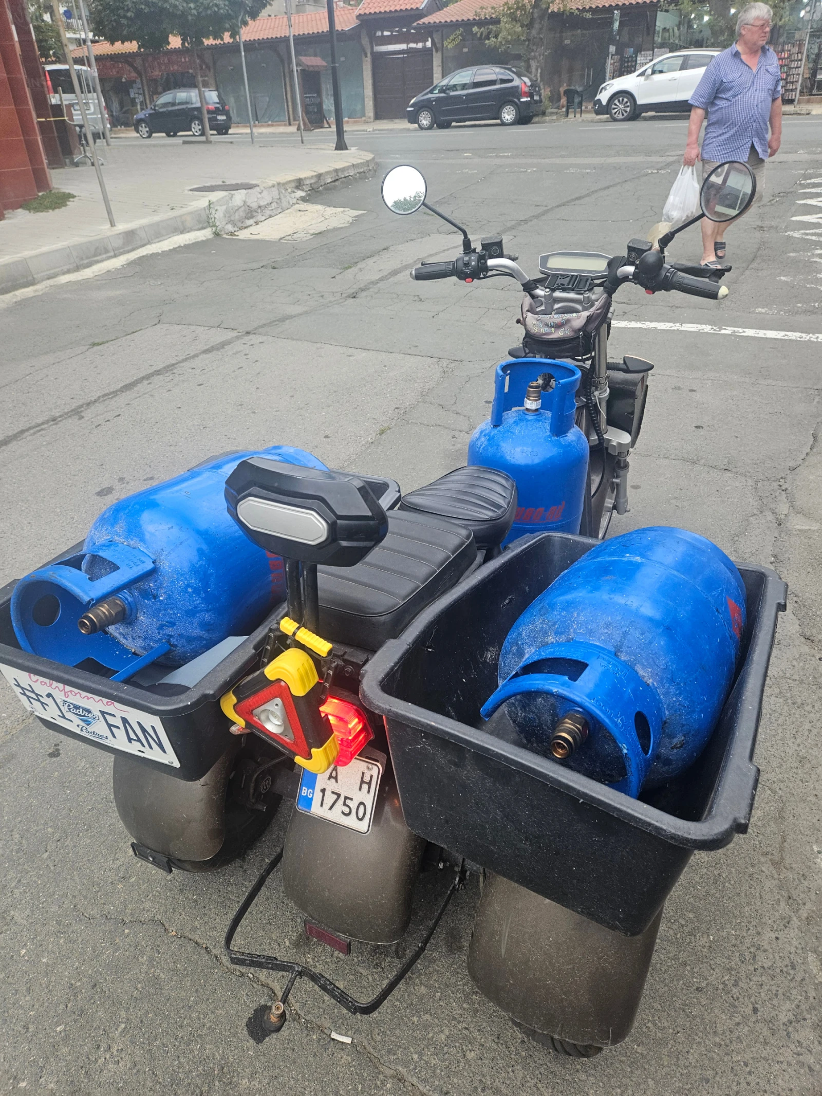 HISUN HS, снимка 1