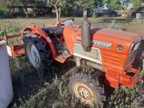 Трактор Yanmar YM2202D , снимка 6