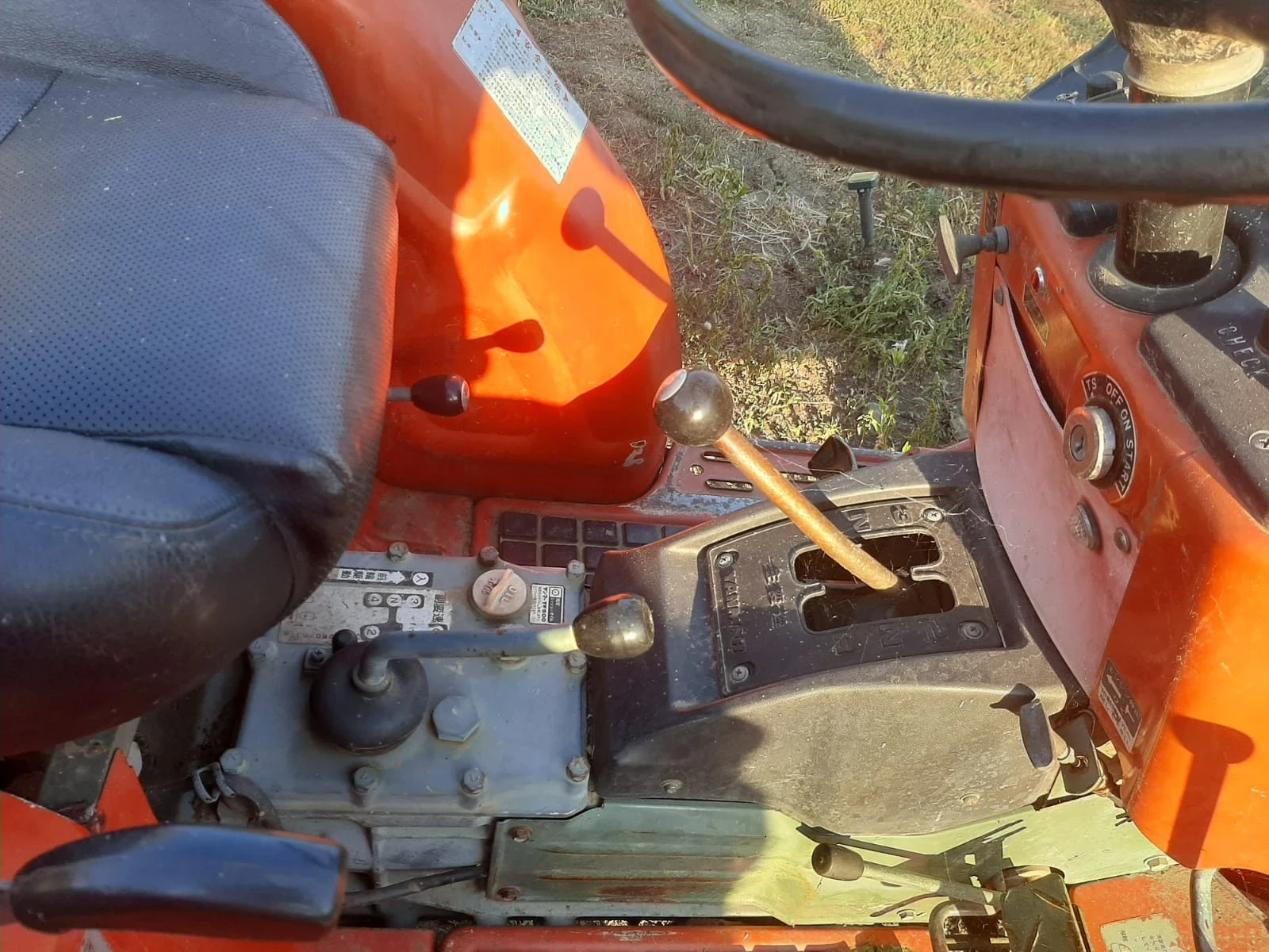 Трактор Yanmar YM2202D , снимка 8 - Селскостопанска техника - 53973039