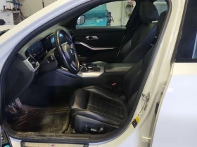 BMW 330 330I XDRIVE /CARFAX /М пакет/Подгрев/Панорама/Кожа, снимка 6