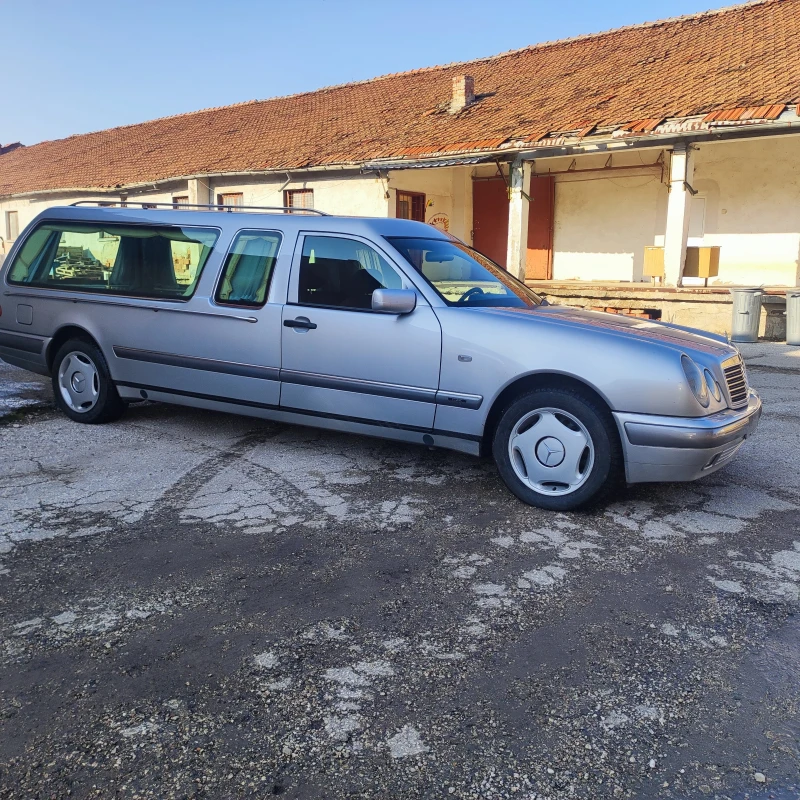 Mercedes-Benz E 290 Pilato, снимка 1 - Автомобили и джипове - 49438852